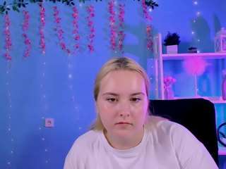 lumi-soft live webcam show