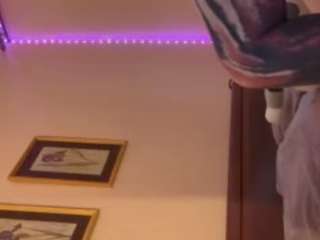 miiilkywayyy Live Webcam on CamSoda