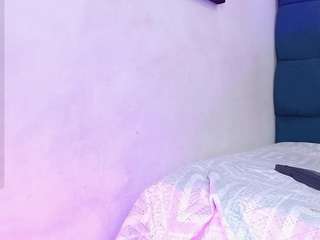 sharon-wish live cam profile