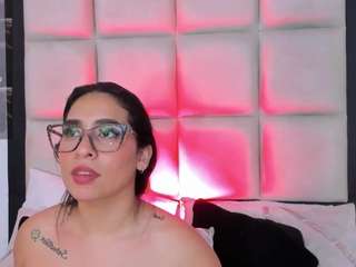 sussyfox Live Webcam on CamSoda