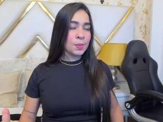 sussyfox's live room