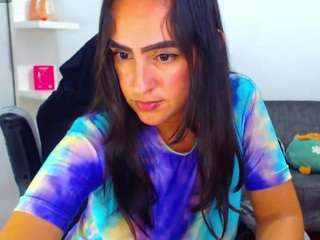 dreammesshall Live Webcam on CamSoda