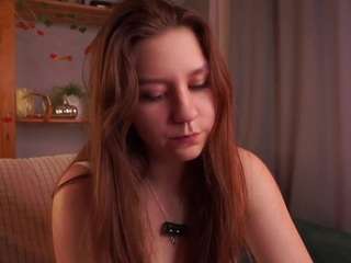 Mary live cam preview