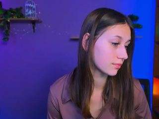 arianaa-cat