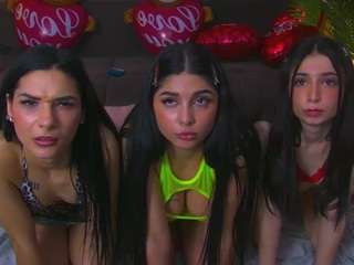 ariapetite Live Webcam on CamSoda