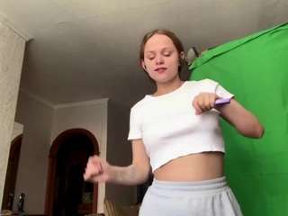 Live webcam model bellbradby on Soda Cams