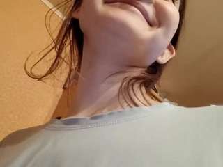 jessiepadley, female webcam model,  years old, on live webcam