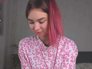 KarolynTijernia live cam preview