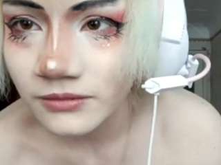 melvinkalvig's CamSoda show and profile