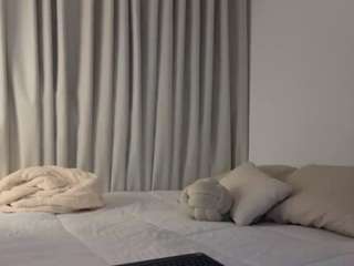 miavega1 live cam profile