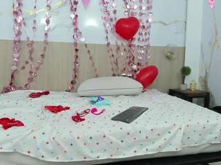 rebecca-ponce Live Webcam on CamSoda