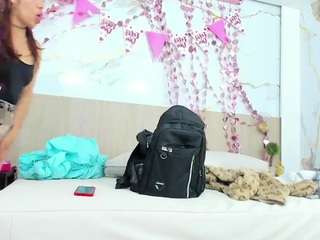 rebecca-ponce Live Webcam on CamSoda