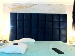 vanessaskinny live webcam show