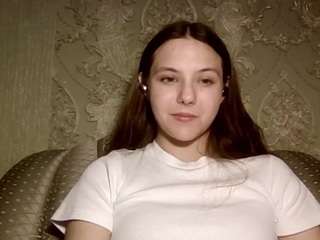 anneliesedeaguero's CamSoda show and profile