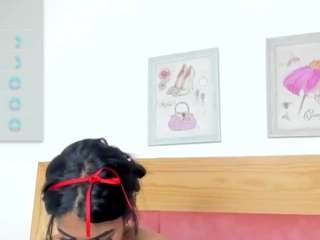 Live webcam model barbie-collins on Soda Cams