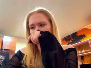 ethameley Live Webcam on CamSoda