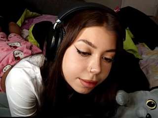 Live webcam model georgiannabruin on Soda Cams