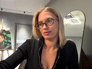 jeannetteswarn's CamSoda show and profile