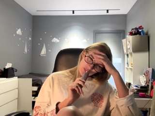 jeannetteswarn's CamSoda show and profile