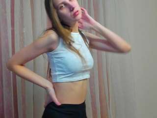 Live webcam model layladiar on Soda Cams