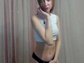 Live webcam model layladiar on Soda Cams