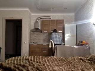 linawhitecloud webcam