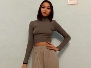 Live webcam model linneagarcia on Soda Cams