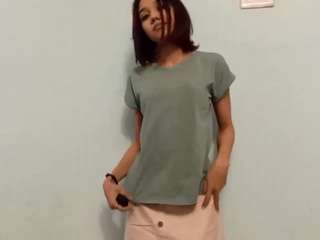 Live webcam model linneagarcia on Soda Cams