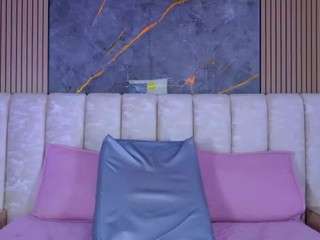 mia-scot live cam profile