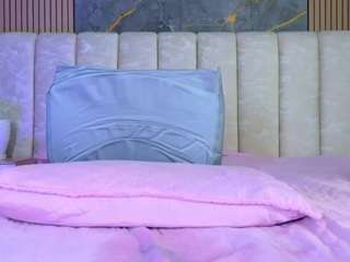 mia-scot Sex Cam Show