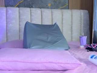 mia-scot Live Webcam on CamSoda