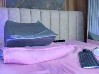 mia-scot Sex Cam Show