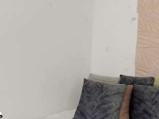 rebecablack live webcam show