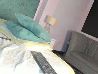 valeriia-clark Live Webcam on CamSoda