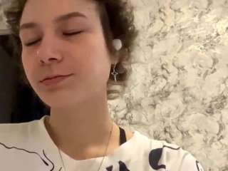 Live webcam model vincenzanerenberg on Soda Cams