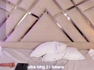 gemmarobertss Live Webcam on CamSoda