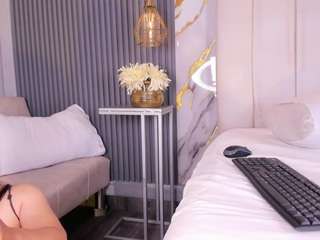 KatheOlson live cam preview