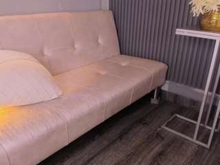 KatheOlson live cam preview