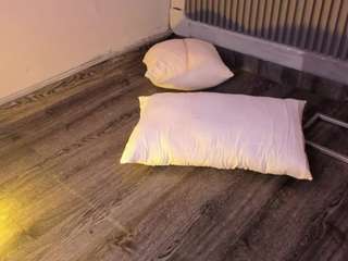 KatheOlson live cam preview
