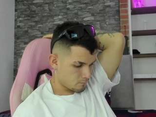 boyy-hott from CamSoda is Freechat