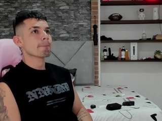 boyy-hott, male webcam model,  years old, on live webcam