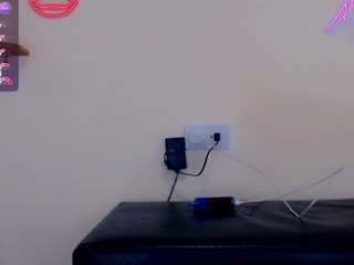 dariannys-atehor... Live Webcam on CamSoda