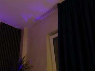 KimmBlaze live webcam show
