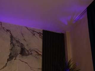 KimmBlaze live webcam show