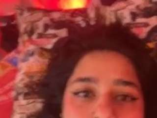 Live webcam model kiraraboo on Soda Cams