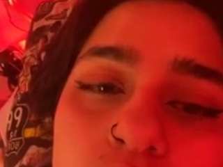 Live webcam model kiraraboo on Soda Cams