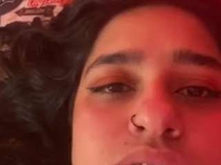 Live webcam model kiraraboo on Soda Cams