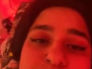 Live webcam model kiraraboo on Soda Cams