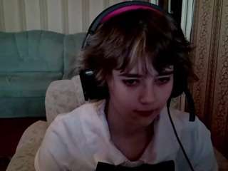 lanniekukla's CamSoda show and profile