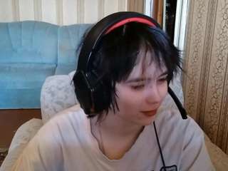 lanniekukla's CamSoda show and profile